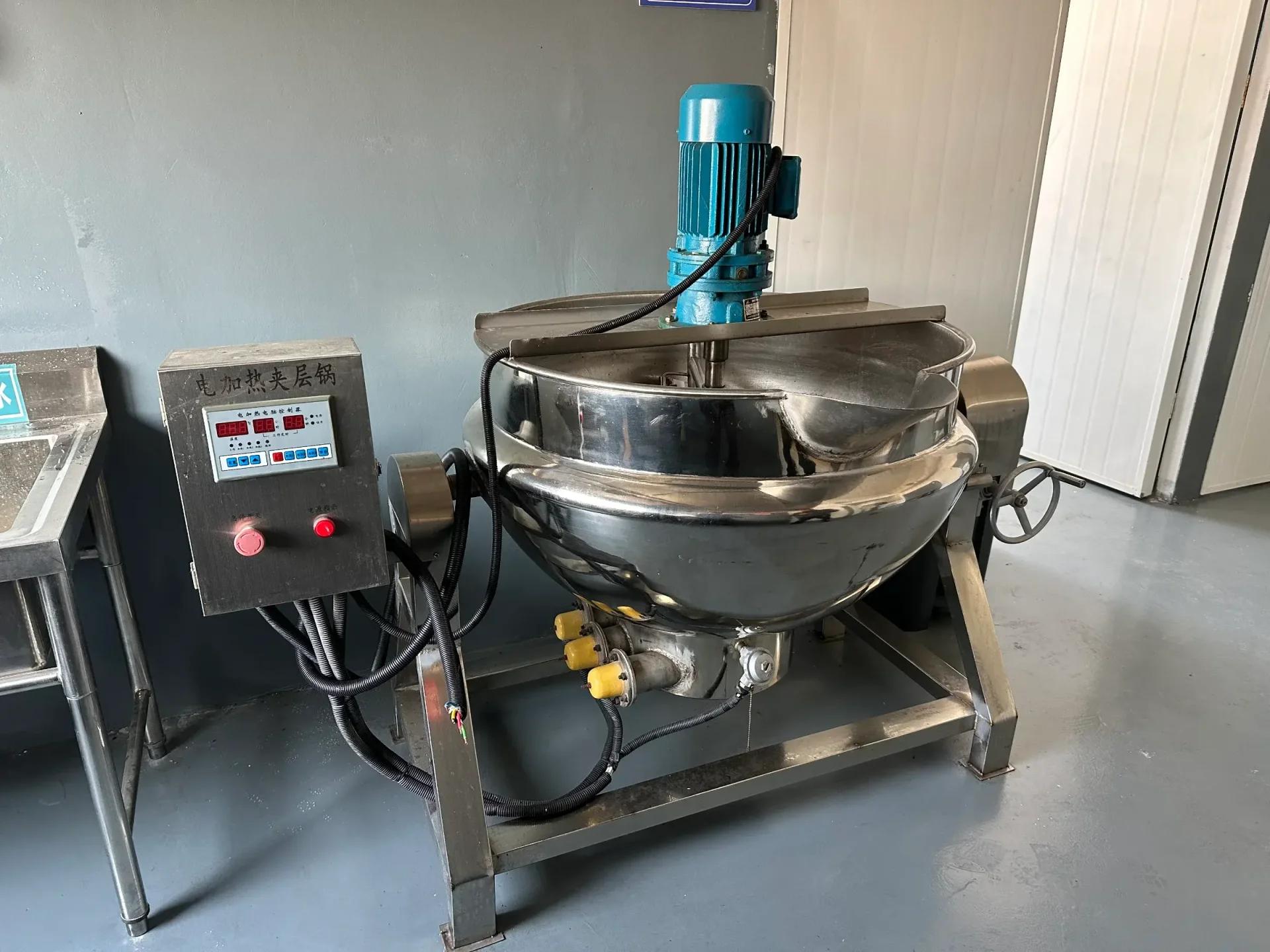 Used cooking pot